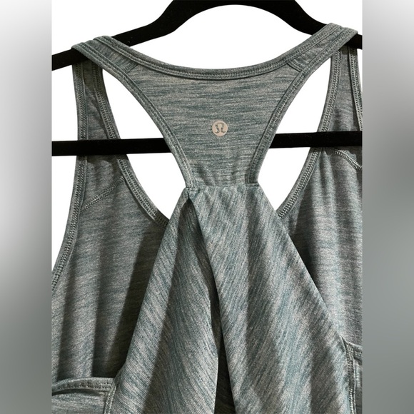Lululemon Green Racerback Tank Top Size 4 - Picture 3 of 3